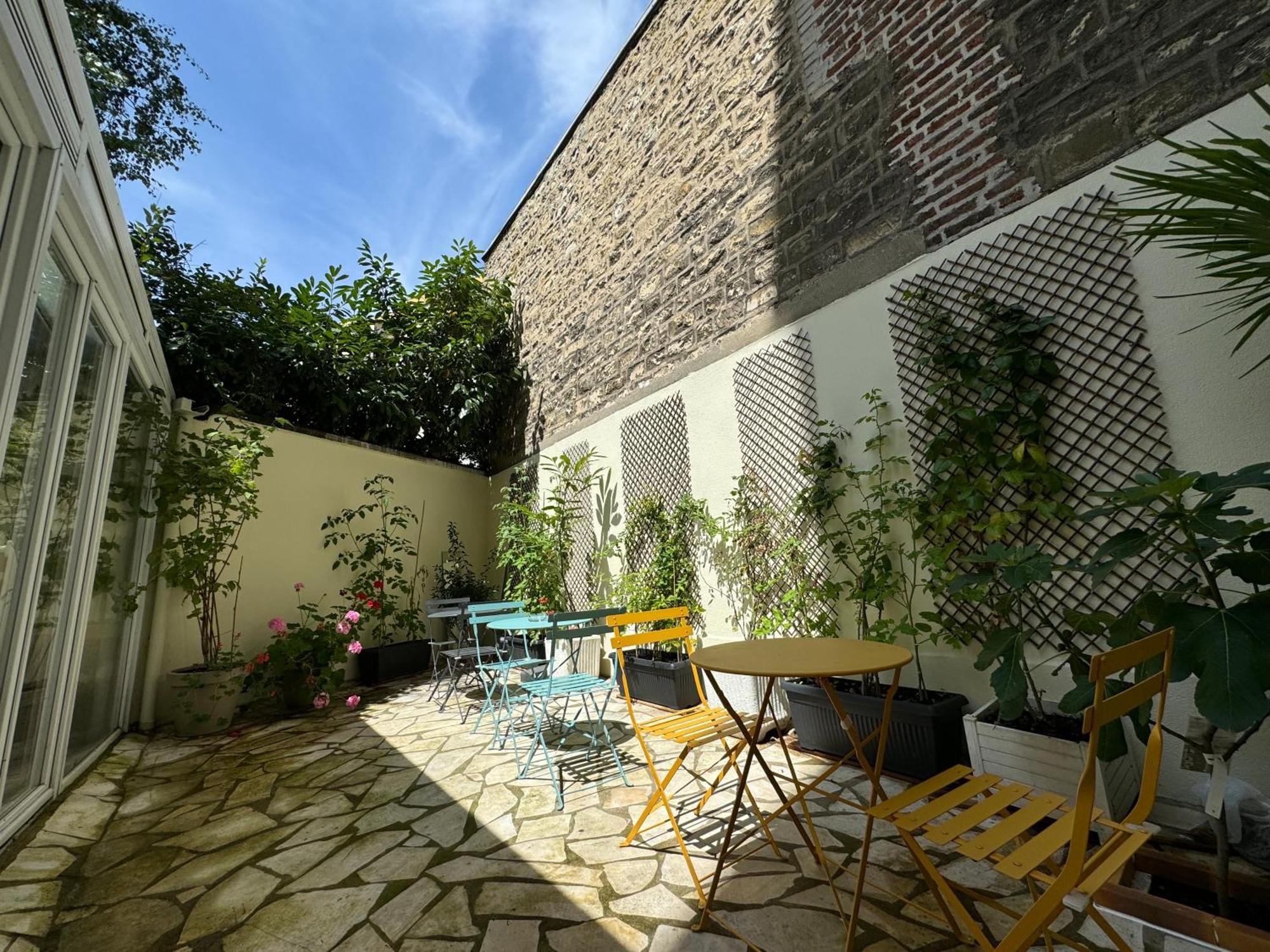 Hipotel Lilas Gambetta Παρίσι Εξωτερικό φωτογραφία
